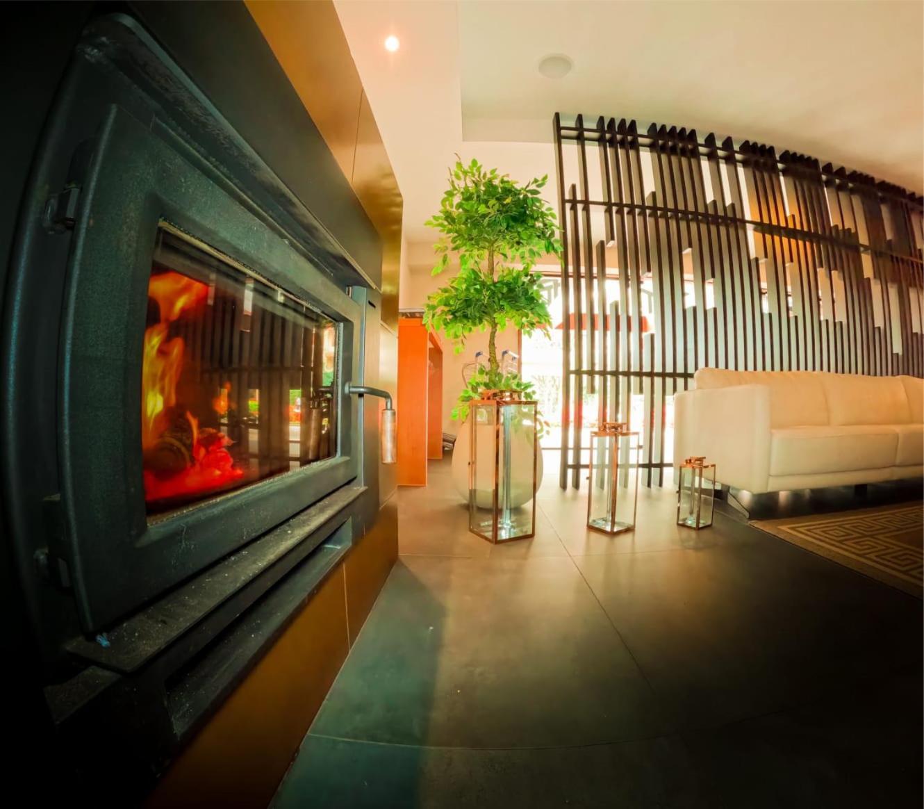 Hotel Querencia กรามาโด ภายนอก รูปภาพ